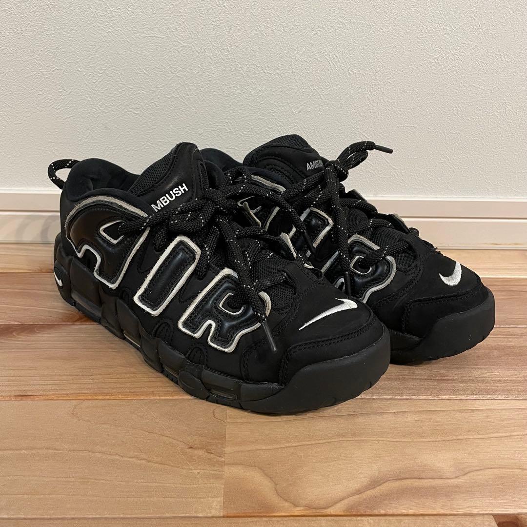 靴 nike more up tempo ambush