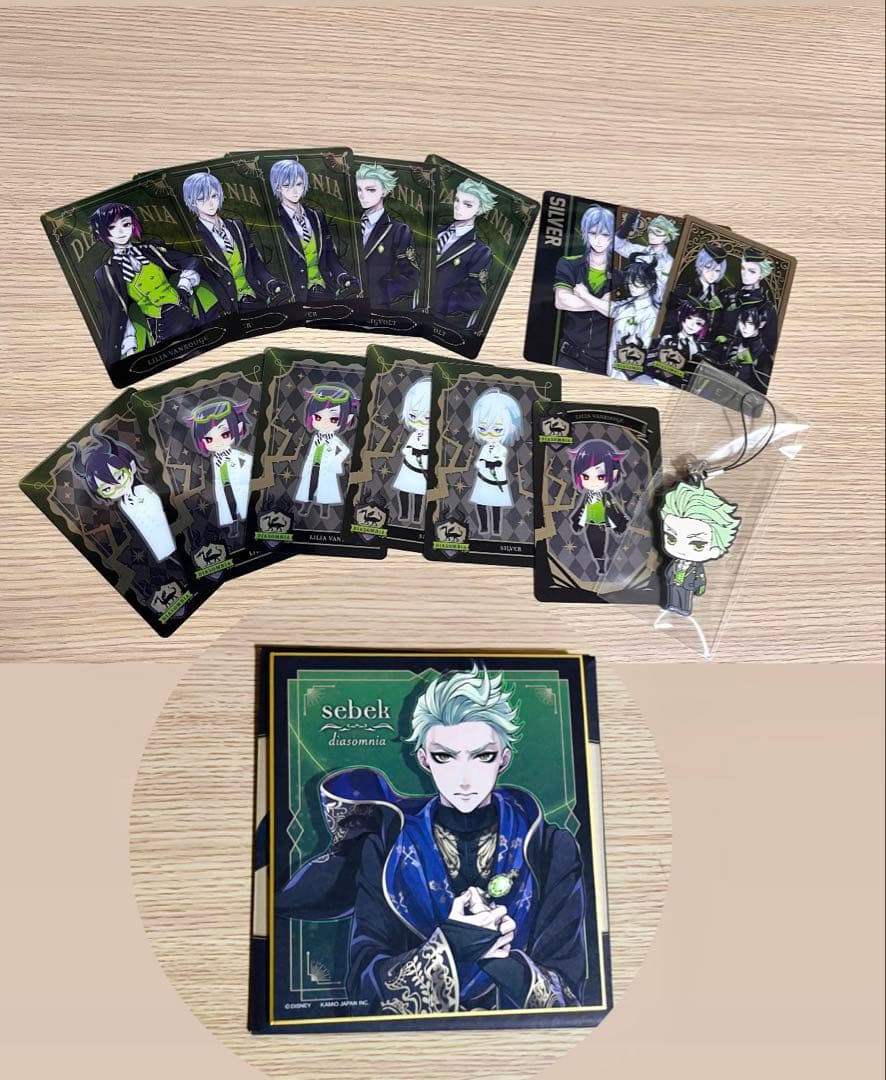 ツイステ ディアソムニア寮グッズセット - メルカリ