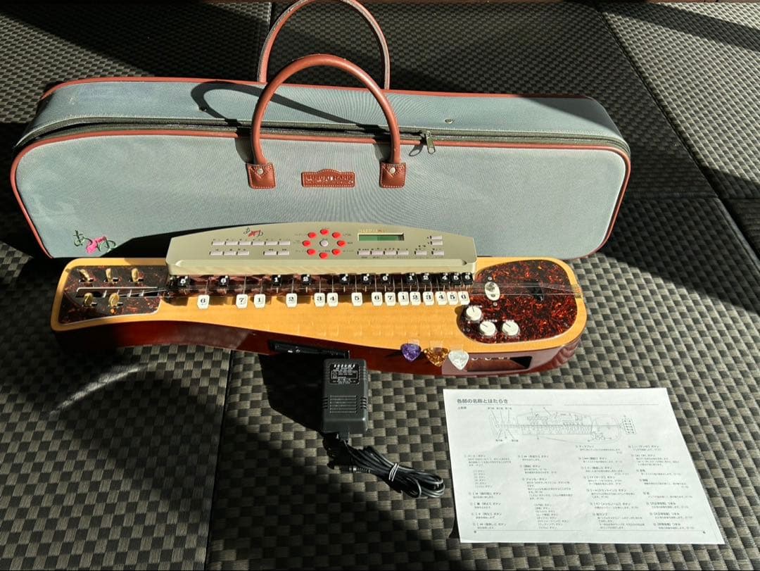 大正琴あゆ　メーカー :スズキ　型番:TES-151