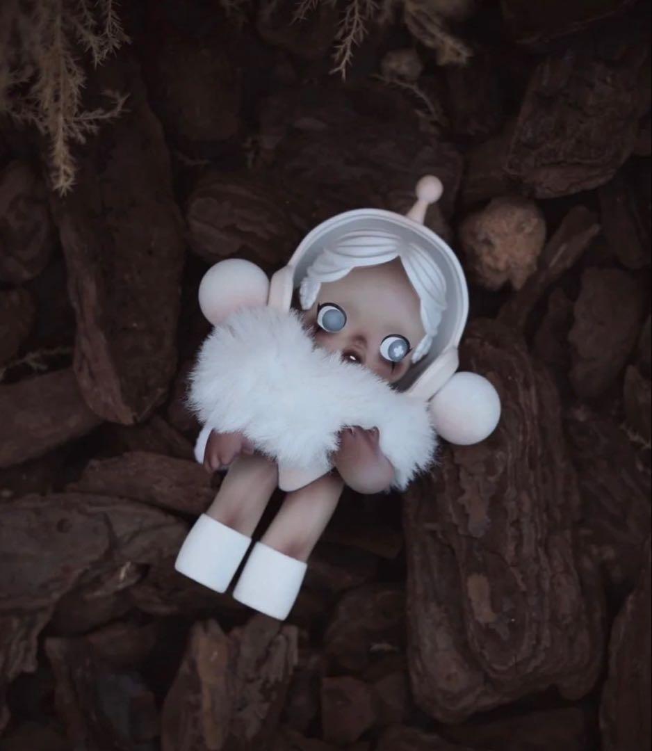 POPMART SKULLPANDA 蛾 限定フィギュア