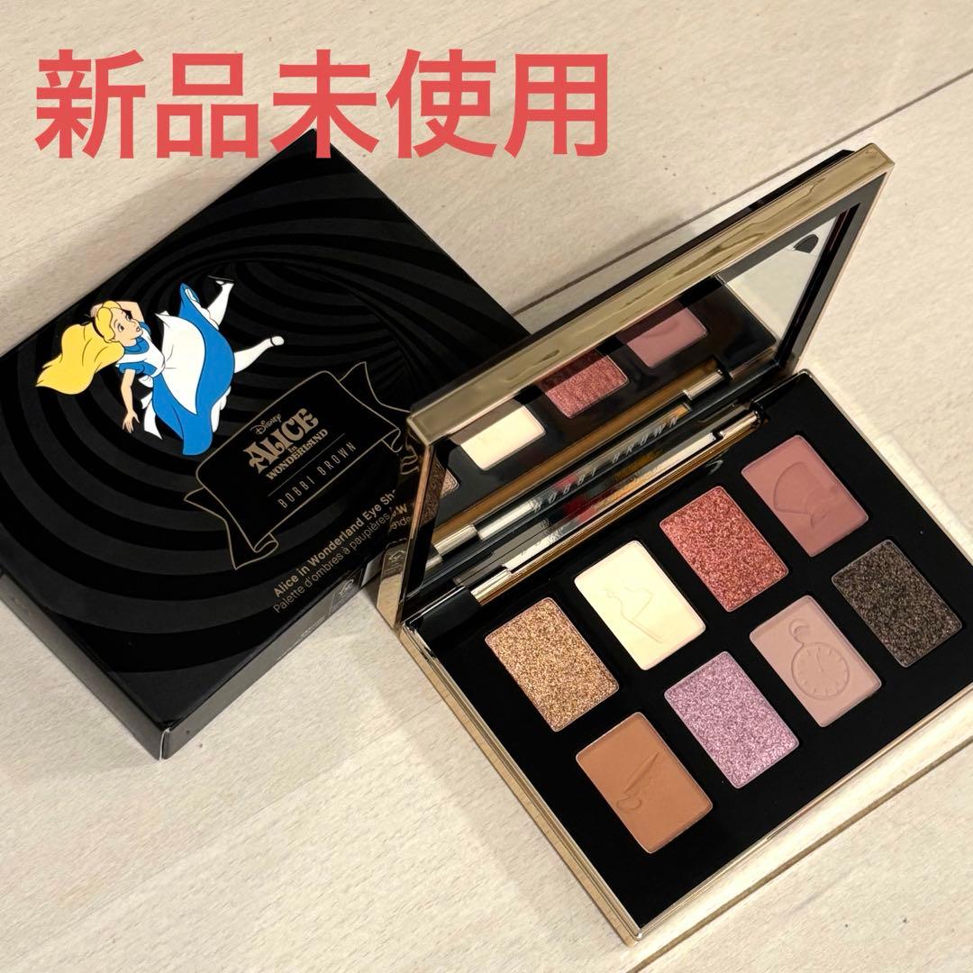 ボビイブラウン　アリスインワンダーランドアイシャドウパレット