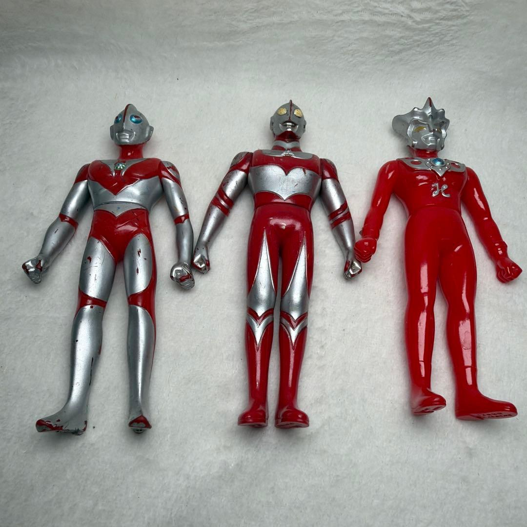 当時物 JAPAN製 ウルトラマン 3体セット ソフビ - メルカリ