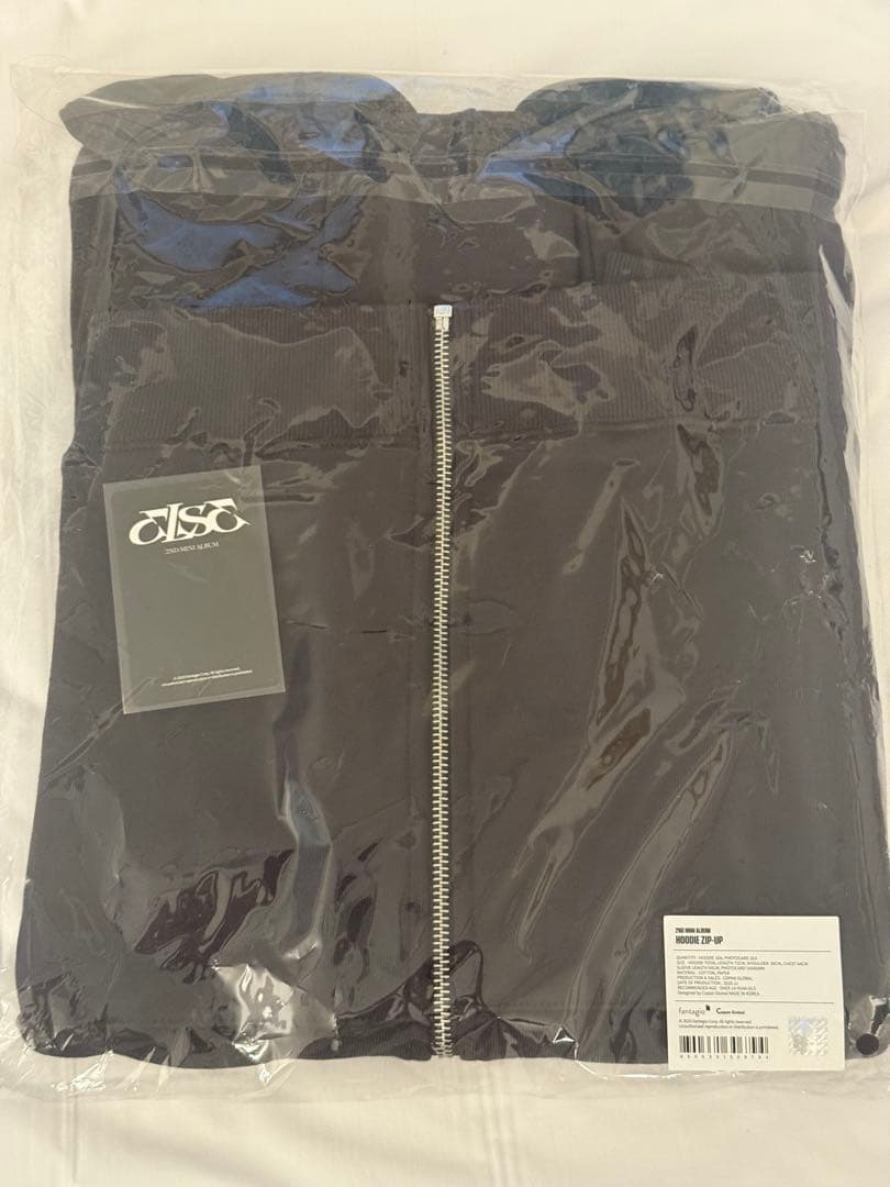 チャウヌ ELSE ポップアップ withmuu フーディ トレカ付き 🤍チャウヌ🤍 「ELSE」のグッズが入荷しました✨ 税込8,800円購入頂く