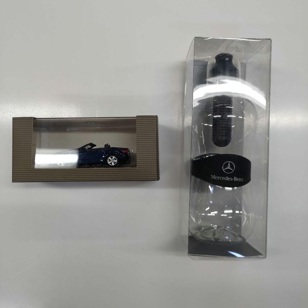 メルセデス・ベンツ ミニカーSLKとボトルセット