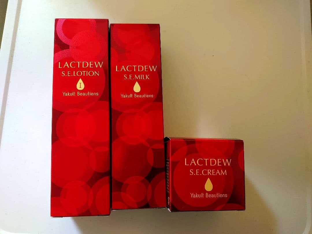 ラクトデュウ 化粧水・乳液・クリーム 3点セット