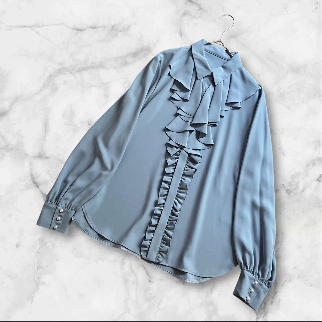 新品✨ルル ウィルビー バックサテンジョーゼット フリルブラウス