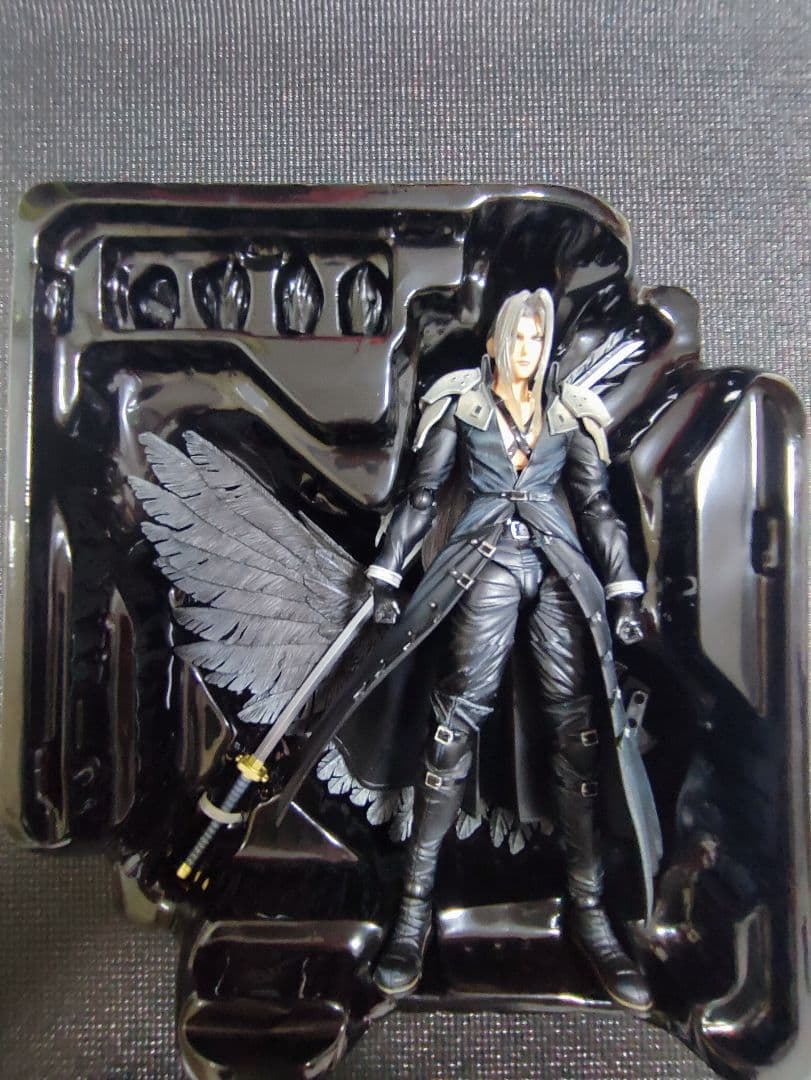 プレイアーツ改 ファイナルファンタジーVII AC クラウド セフィロス