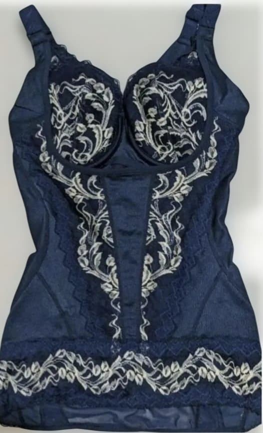 ネイビー刺繍ボディスーツ E65S