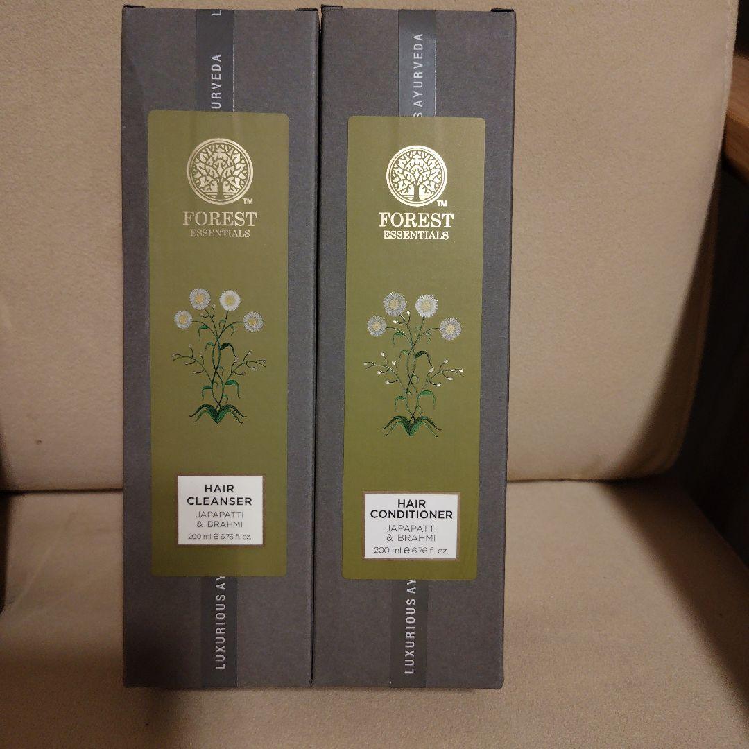 FOREST ESSENTIALS ヘアクレンザー＆コンディショナーセット