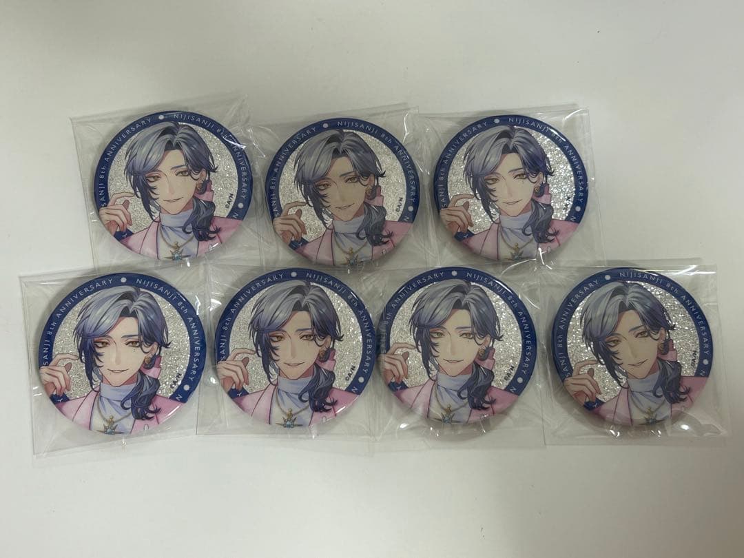 ミラン・ケストレル にじさんじ 8周年 缶バッジ - メルカリ