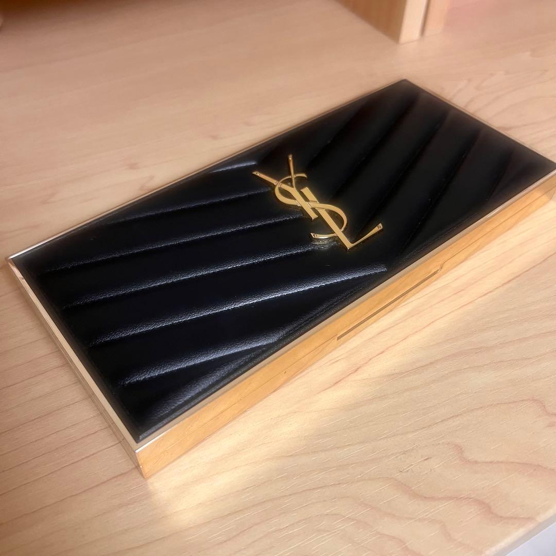 YSL アイシャドウパレット クチュール カラー クラッチ