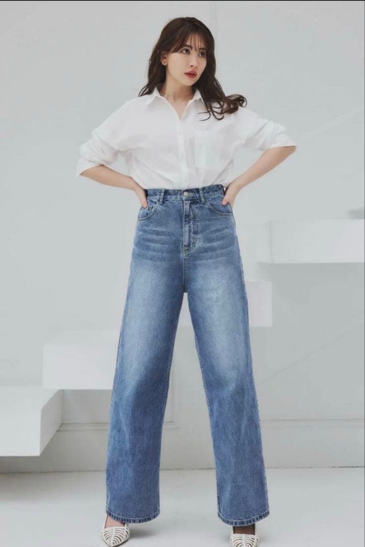 Milano Wide-Straight Jeans サイズ26