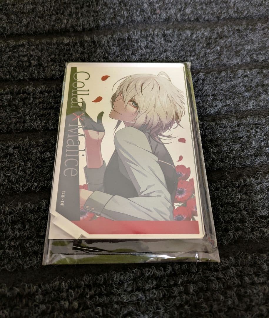 カラマリ アクスタ ニューイヤー 岡崎契 - メルカリ