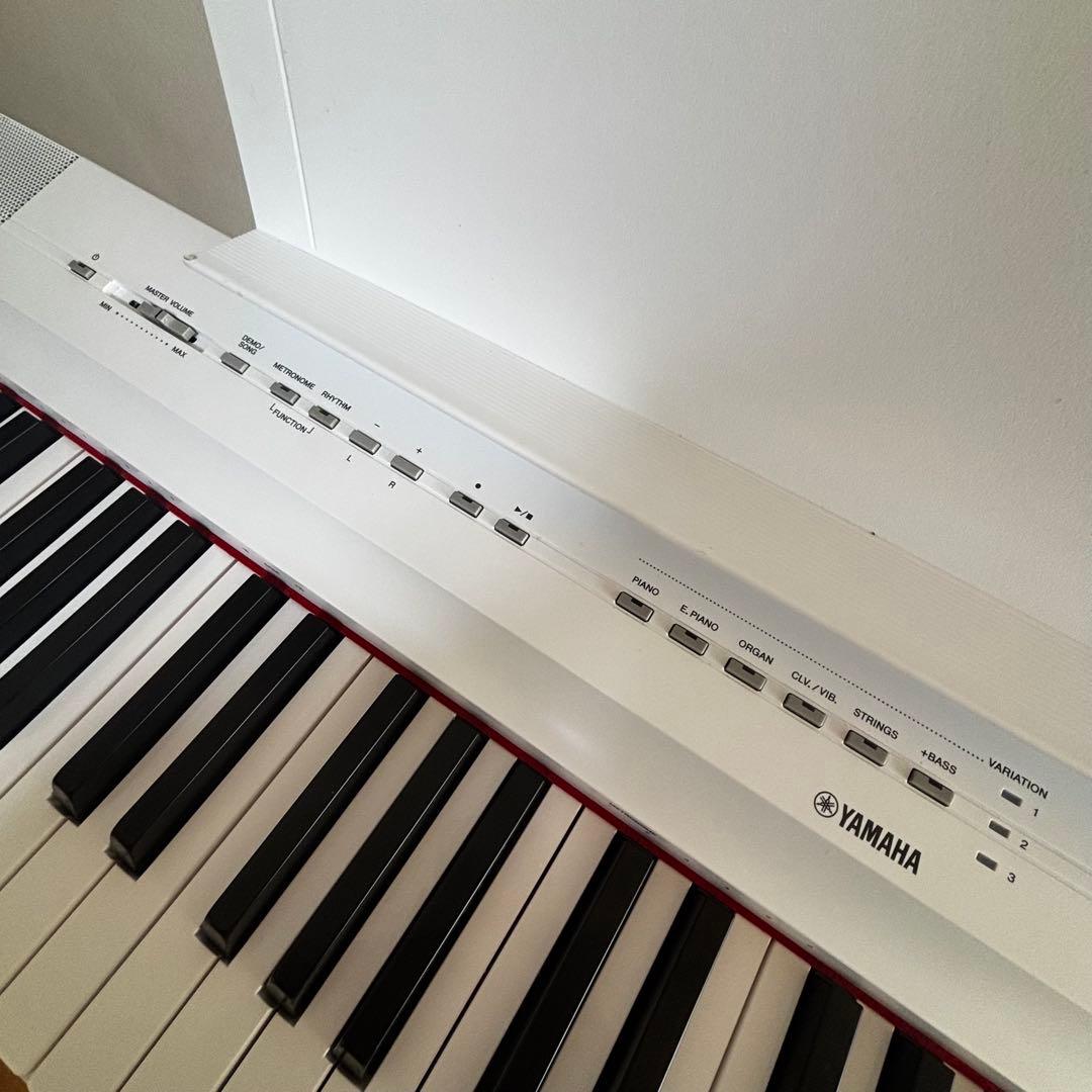 引き取り限定 YAMAHA88鍵 ホワイト電子ピアノ Pー125 美品