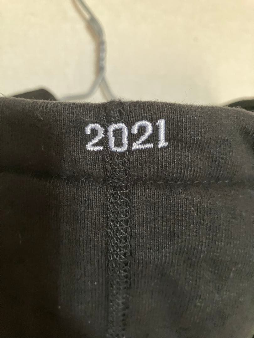 《美品》シュプリーム　SUPREME ボックスロゴパーカー21FW ブラック　M