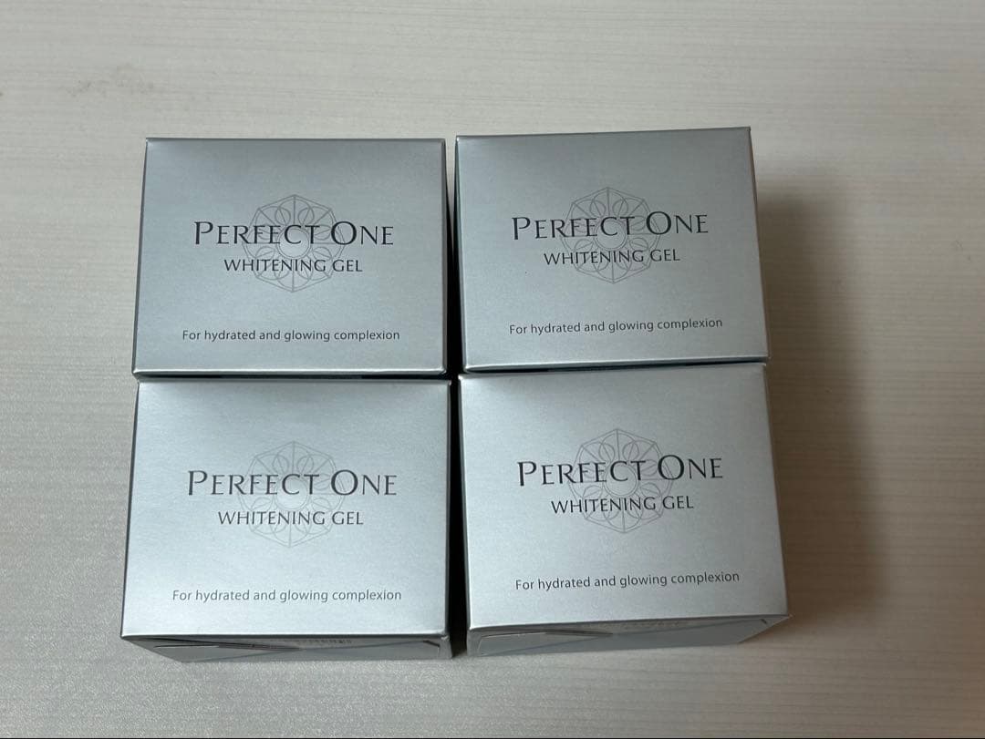 【新品未開封】Perfect One Whitening Gel 75g✖️4個 パーフェクトワン 薬用ホワイトニングジェル 75g 新日本製薬