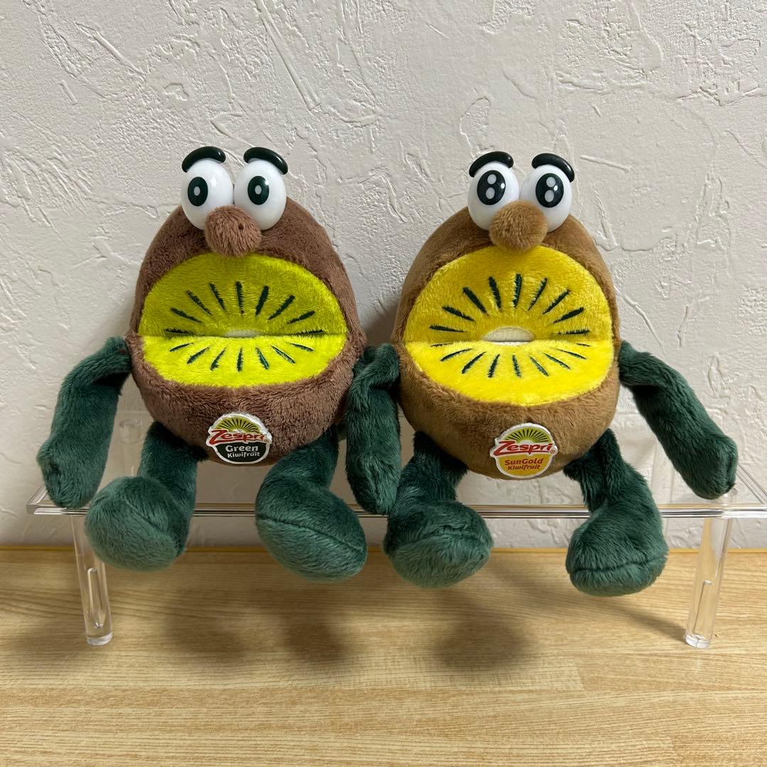 ゼスプリ キウイブラザーズ ぬいぐるみ フィギュア 歴代セット - メルカリ