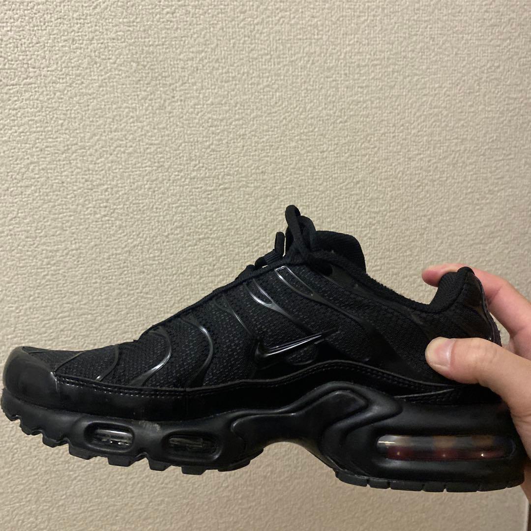 Nike ブラック スニーカー エアクッション