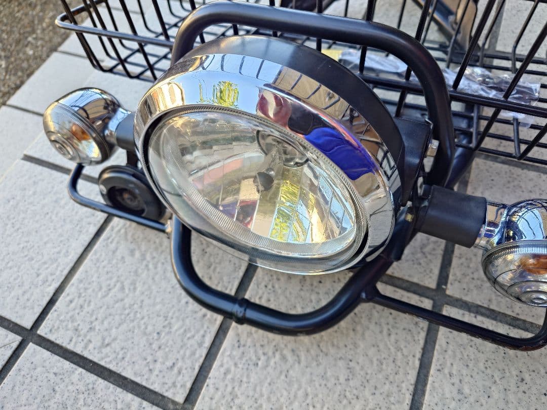 カブ50プロ AA04 ヘッドライト ウインカー 前カゴ ステー ステンレス】 ヘッドライト ウインカー 兼用ステー レッグシールド対応