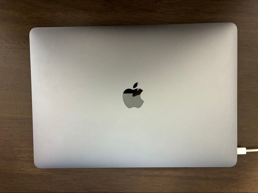 【格安】MacBook Pro 2017 13-inch i7