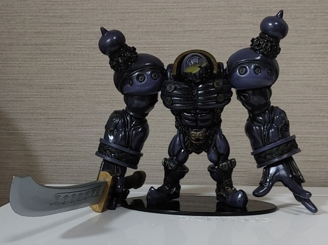 フィギュア】FF10 鉄巨人 - メルカリ