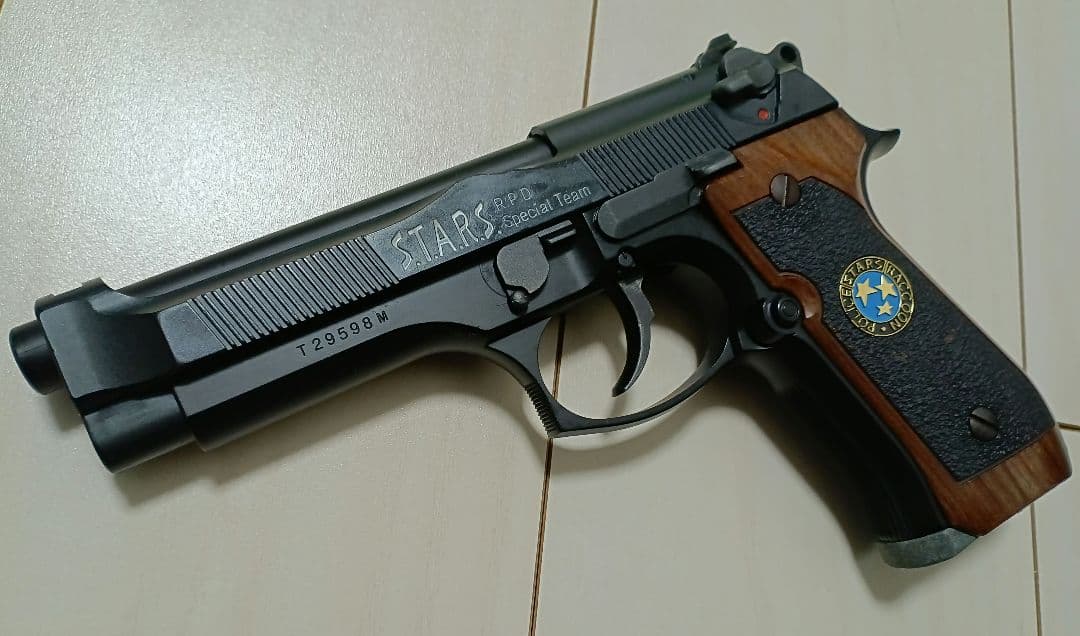 【中古品】東京マルイ ガスガン「サムライエッジ スタンダードモデル（ジル寄せ）」