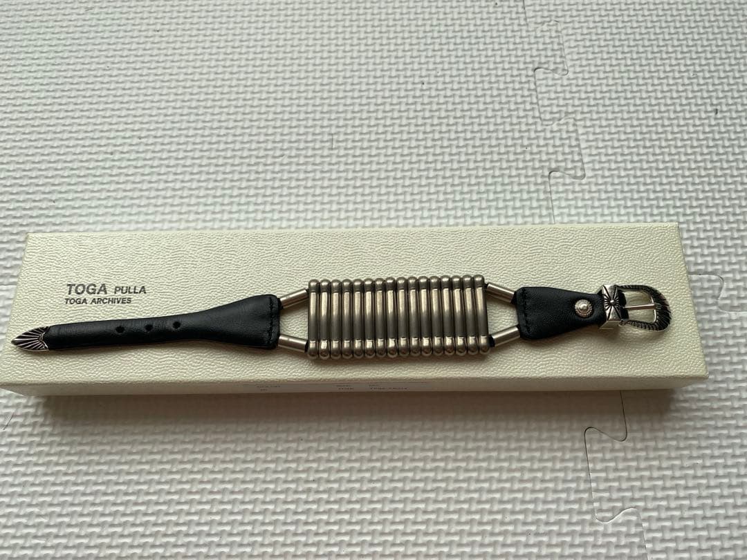 【新品】TOGA / レザーブレスレット / バックル 楽天市場】toga ブレスレットの通販