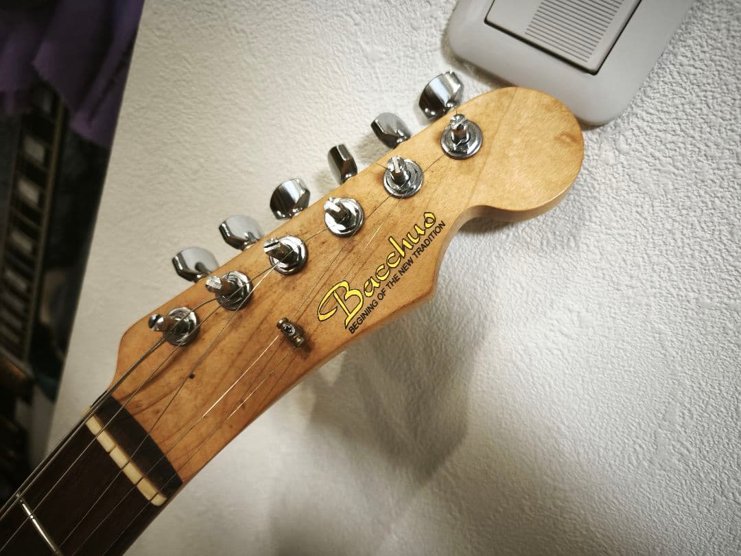 Bacchus】エレキギター ビザール ストラト【BDT-98】 - メルカリ
