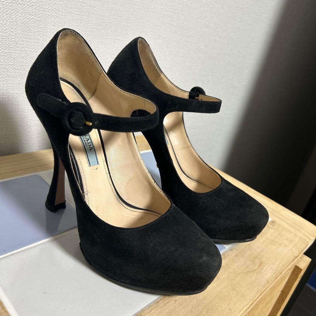PRADA ブラックスエード　ハイヒール