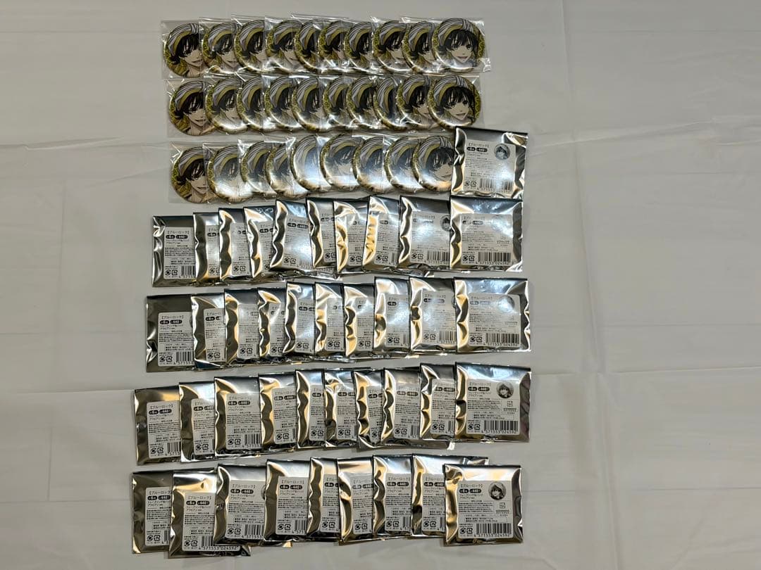 蜂楽廻 アラビアン缶バッチ 69個