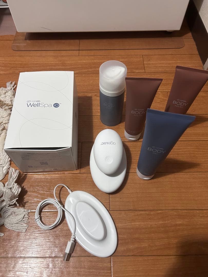 【美品】Nu Skin ageLOC ウェルスパiO 充電ケーブル＋クリーム付き