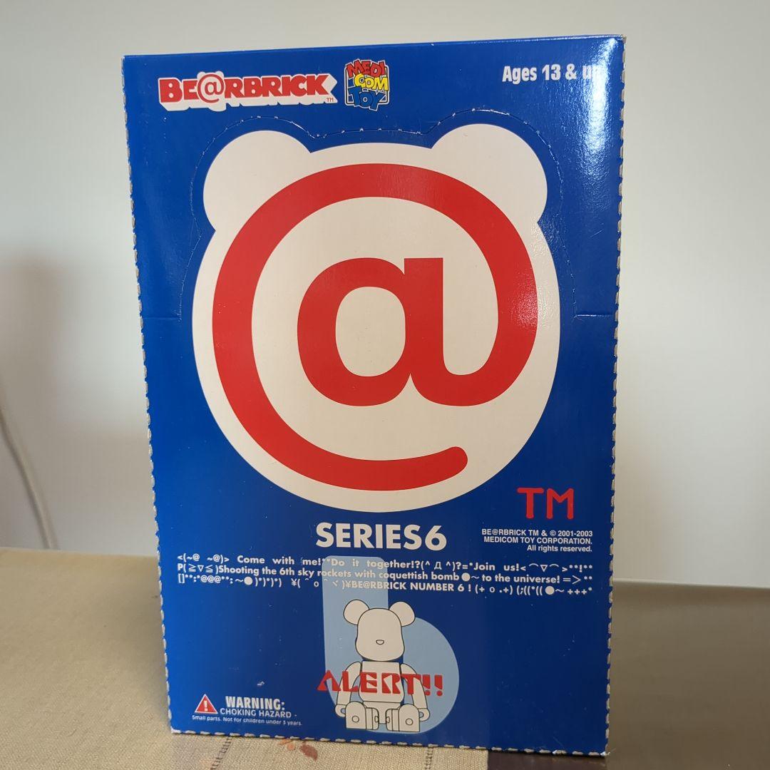 再値下げ！未開封！box　ベアブリック　シリーズ6