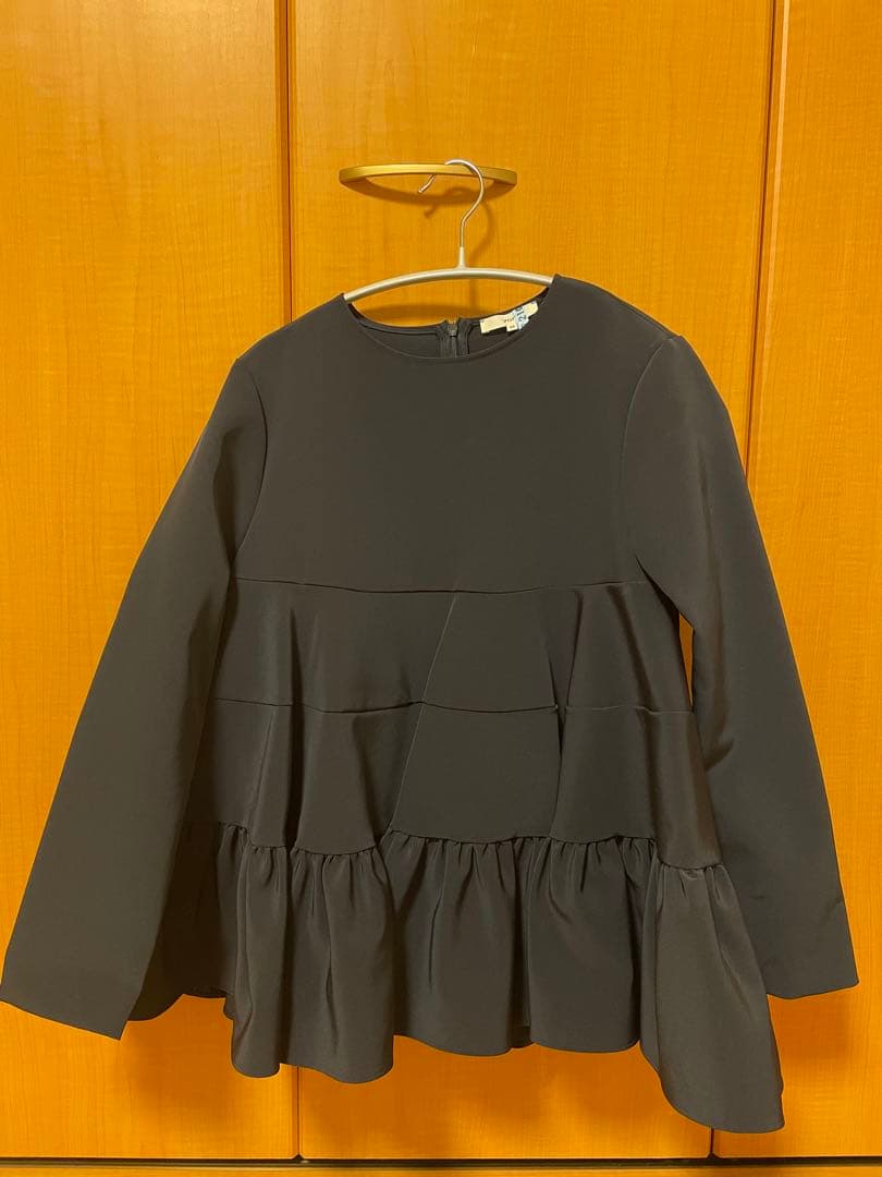 安価ファッション - yori ティアードギャザーブラウス 36 ネイビー