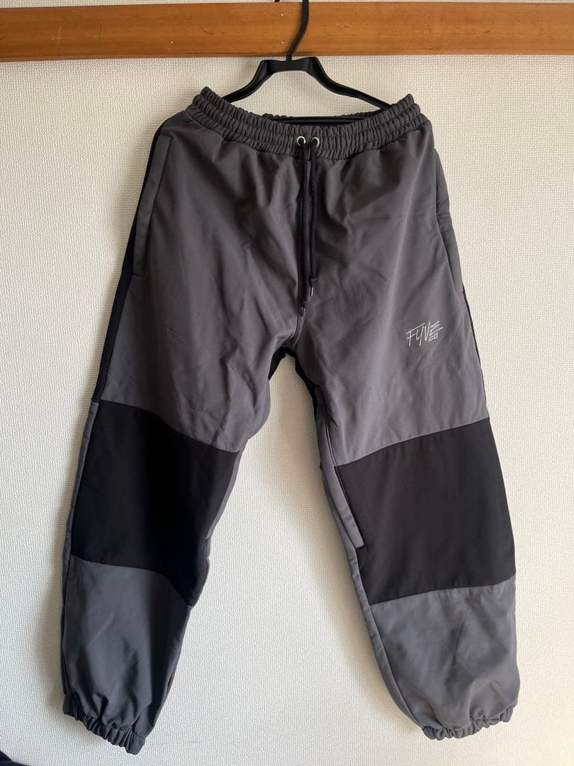 fyve スノボ　ウェア　パンツ