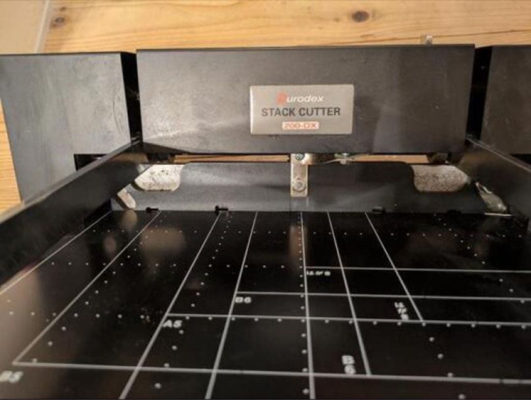 丸*茶様 裁断機 DURODEX 200DX - メルカリ