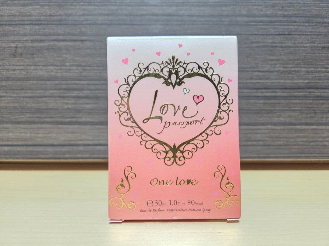新品未使用　ラブパスポート　ワンラブ　オードパルファム　香水　30ml