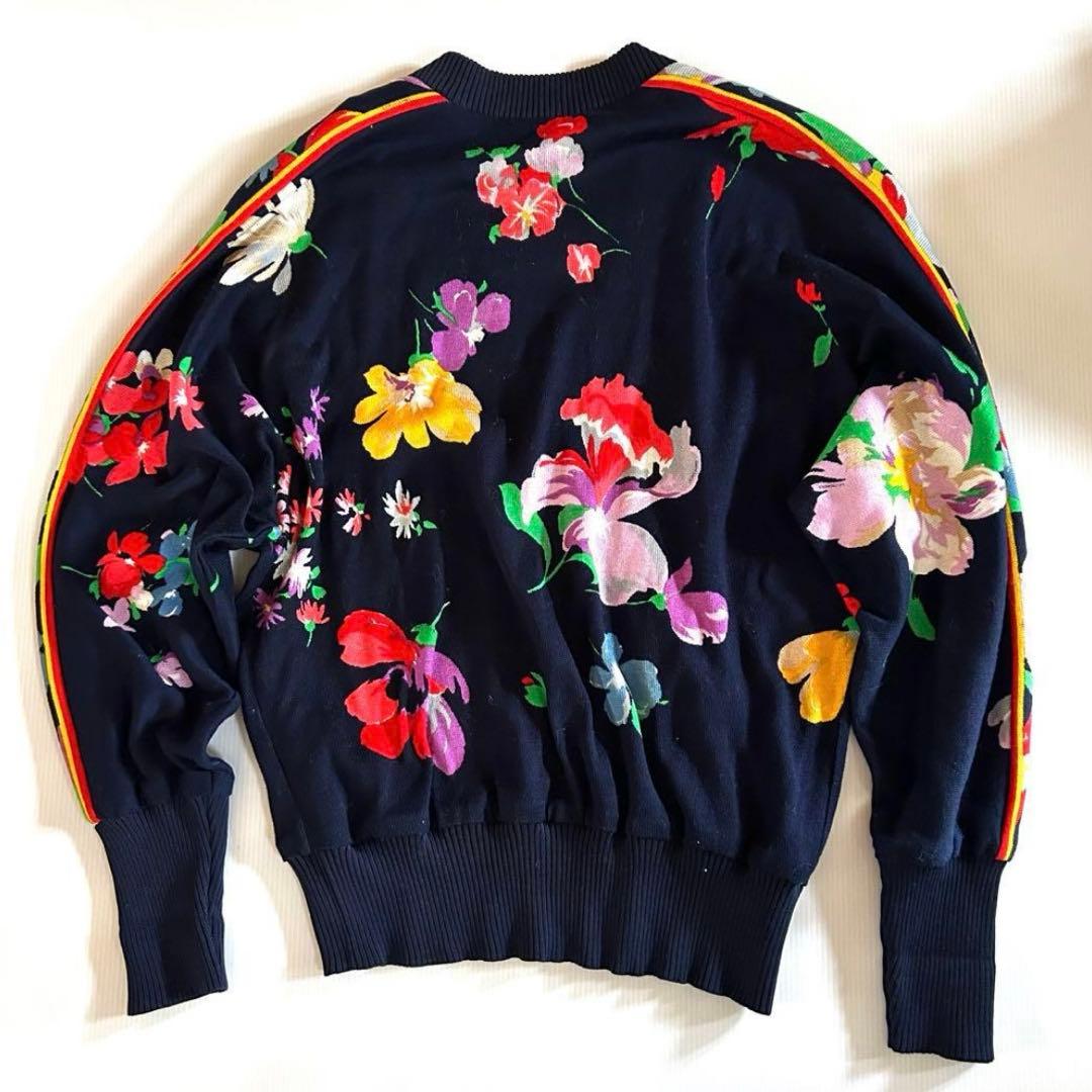 レオナールLEONARD 花柄 Vネックカットソー フラワー ネイビー 春