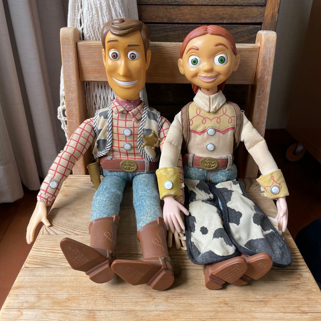 トイストーリー ウッディー ジェシー トーキングフィギュア - メルカリ