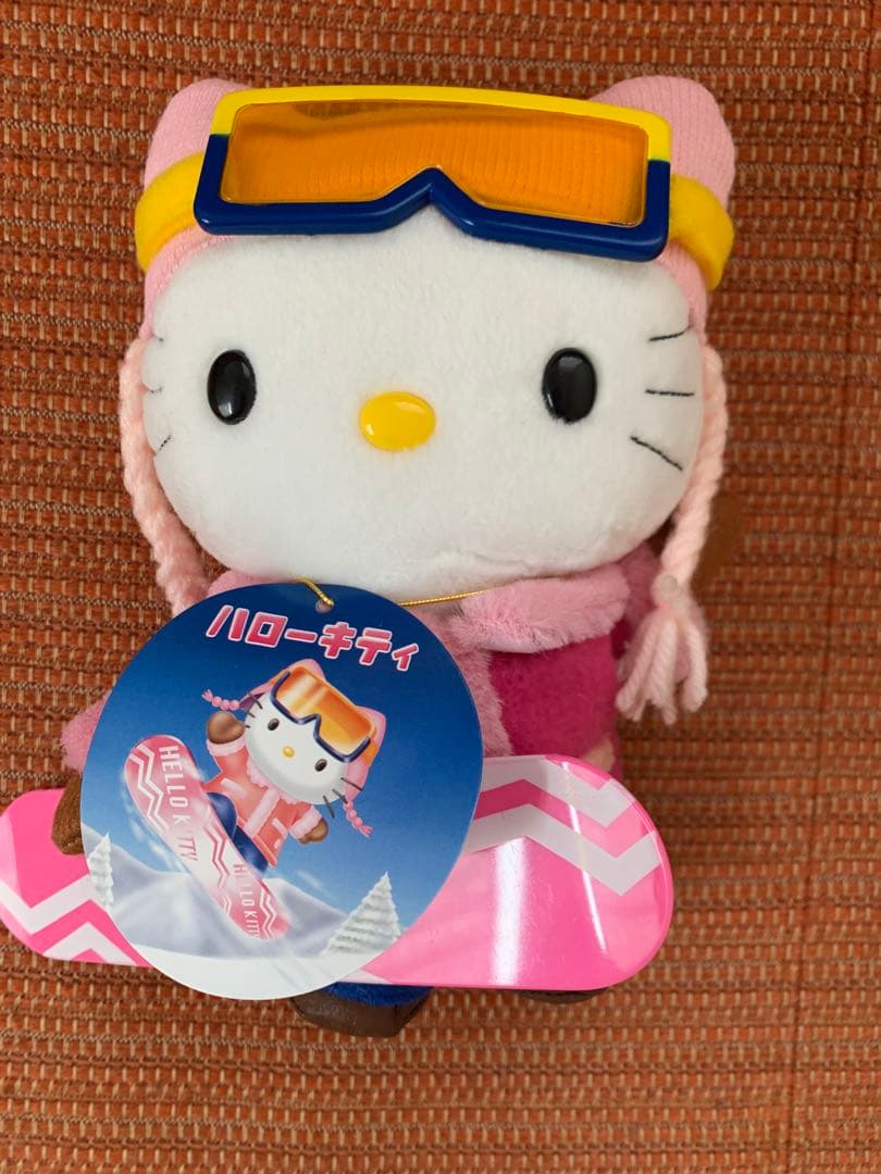 キティ　スノーボード　ぬいぐるみ