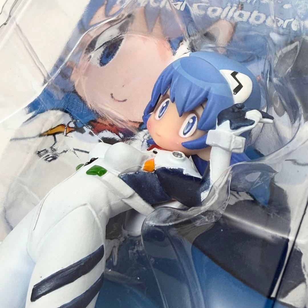 新品】 エヴァ10周年コラボ レイ×アスカ 限定フィギュア ワンフェス