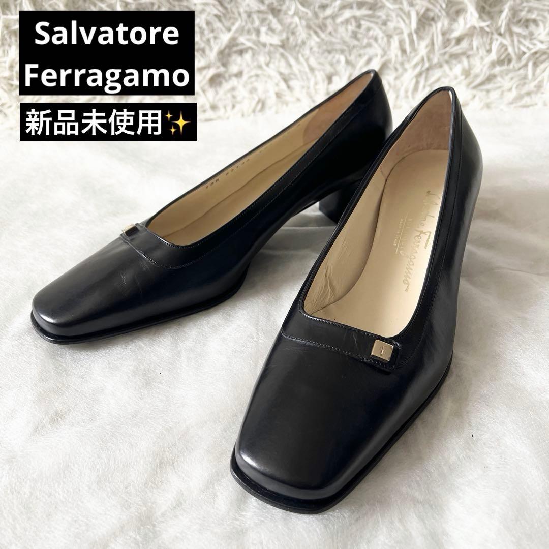 新品未使用✨サルヴァトーレフェラガモ　パンプス　62140 レザー　ブラック