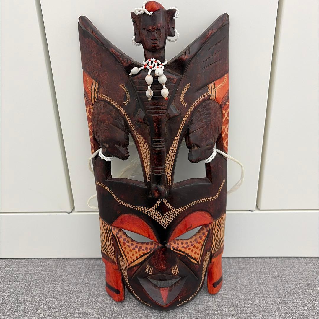 南アフリカ　お面ビーズ装飾 約60cm