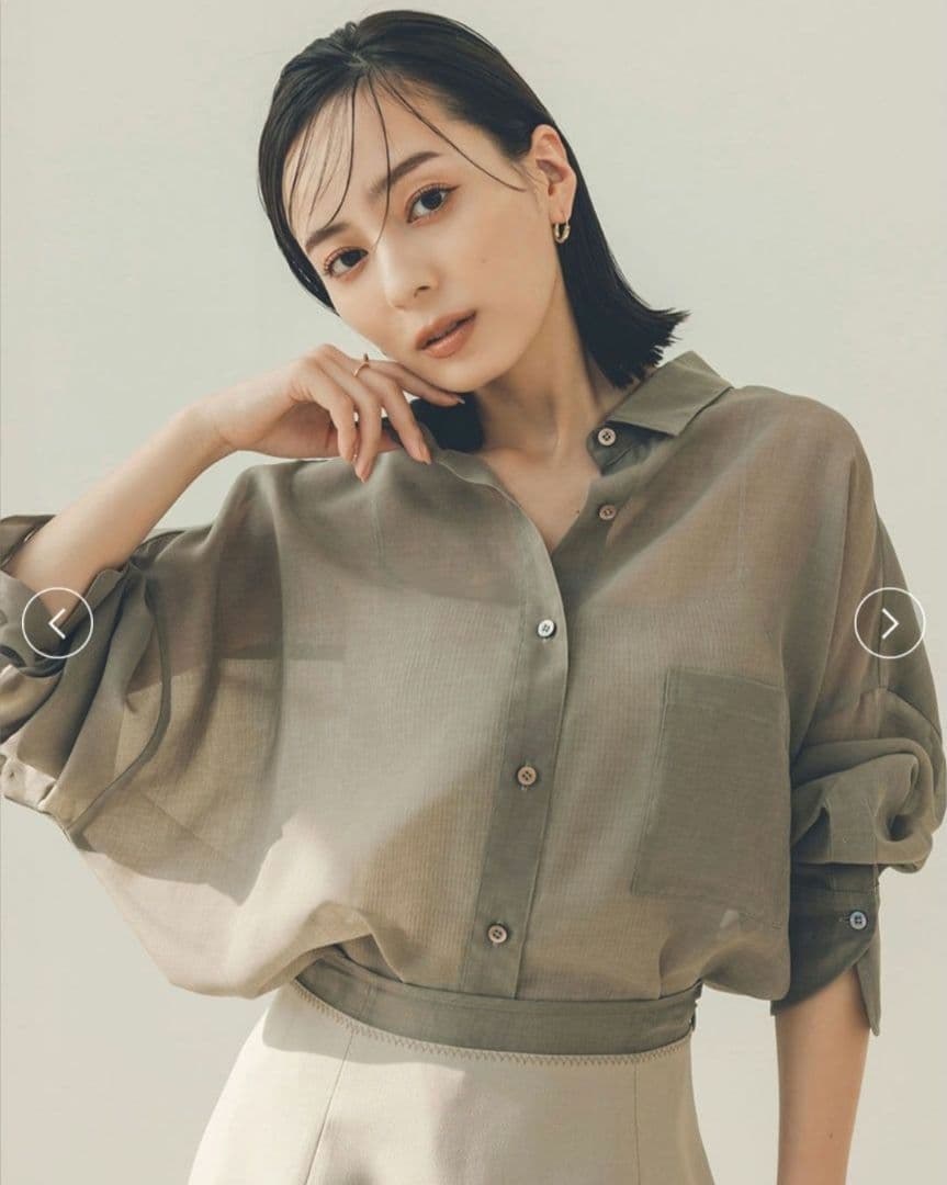 アニュアンス　ミニマルシアーオーバーシャツ　黒