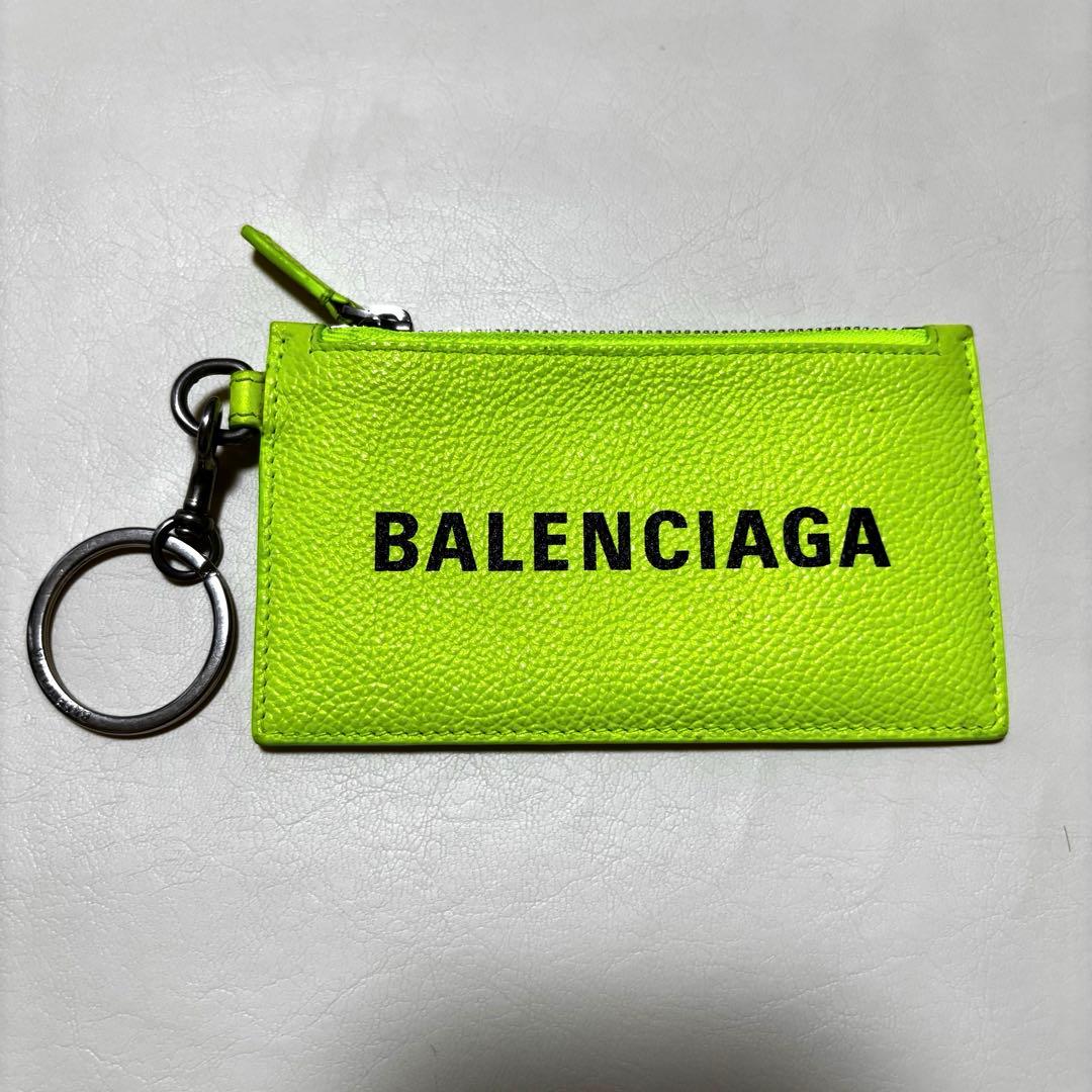 BALENCIAGA ネオンイエロー ケース