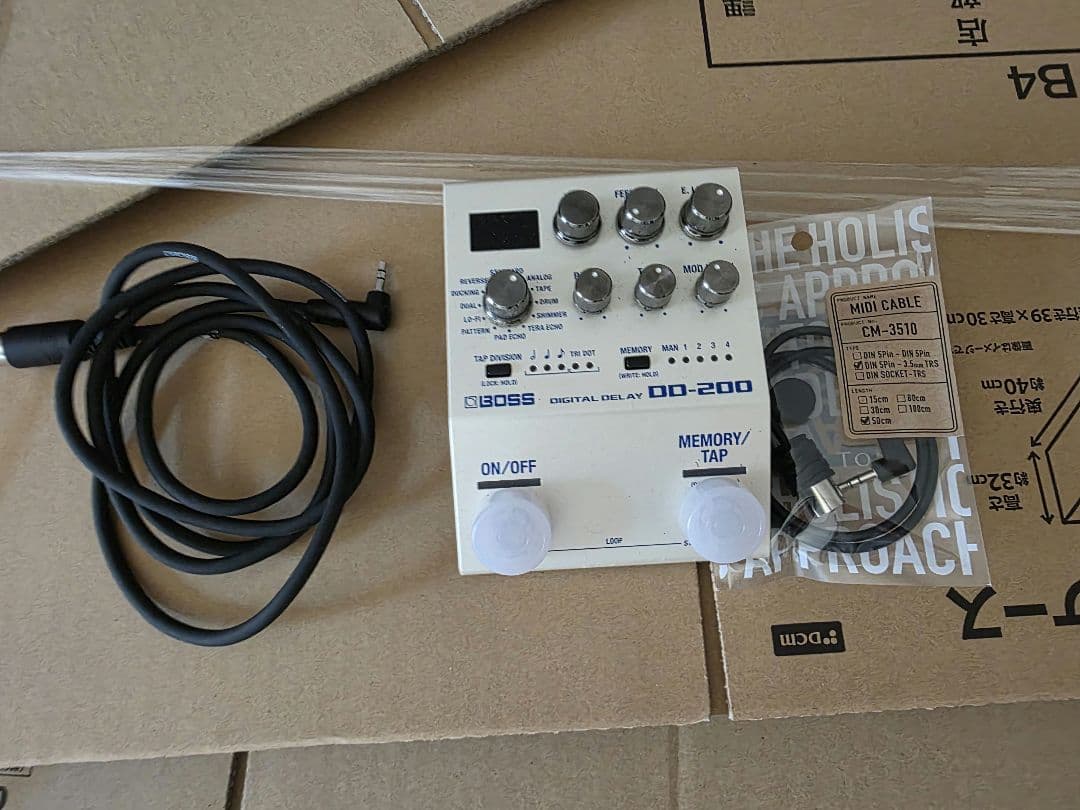 BOSS DD-200 デジタルディレイエフェクター