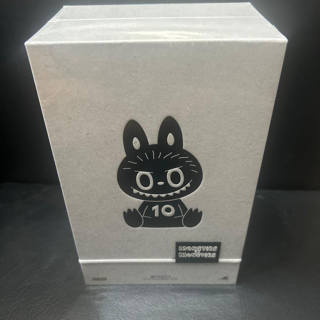THE MONSTERS LABUBU 10周年記念展限定ぬいぐるみ　未開封