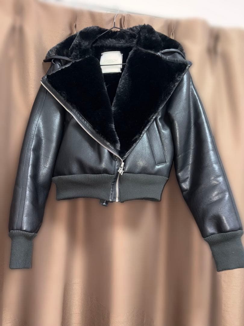 ❤️Riy❤️ダーリッチ (ファーライダースジャケット)