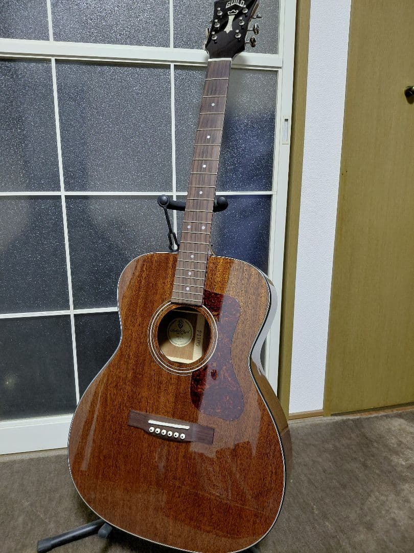 Guild OM-120 アコースティックギター