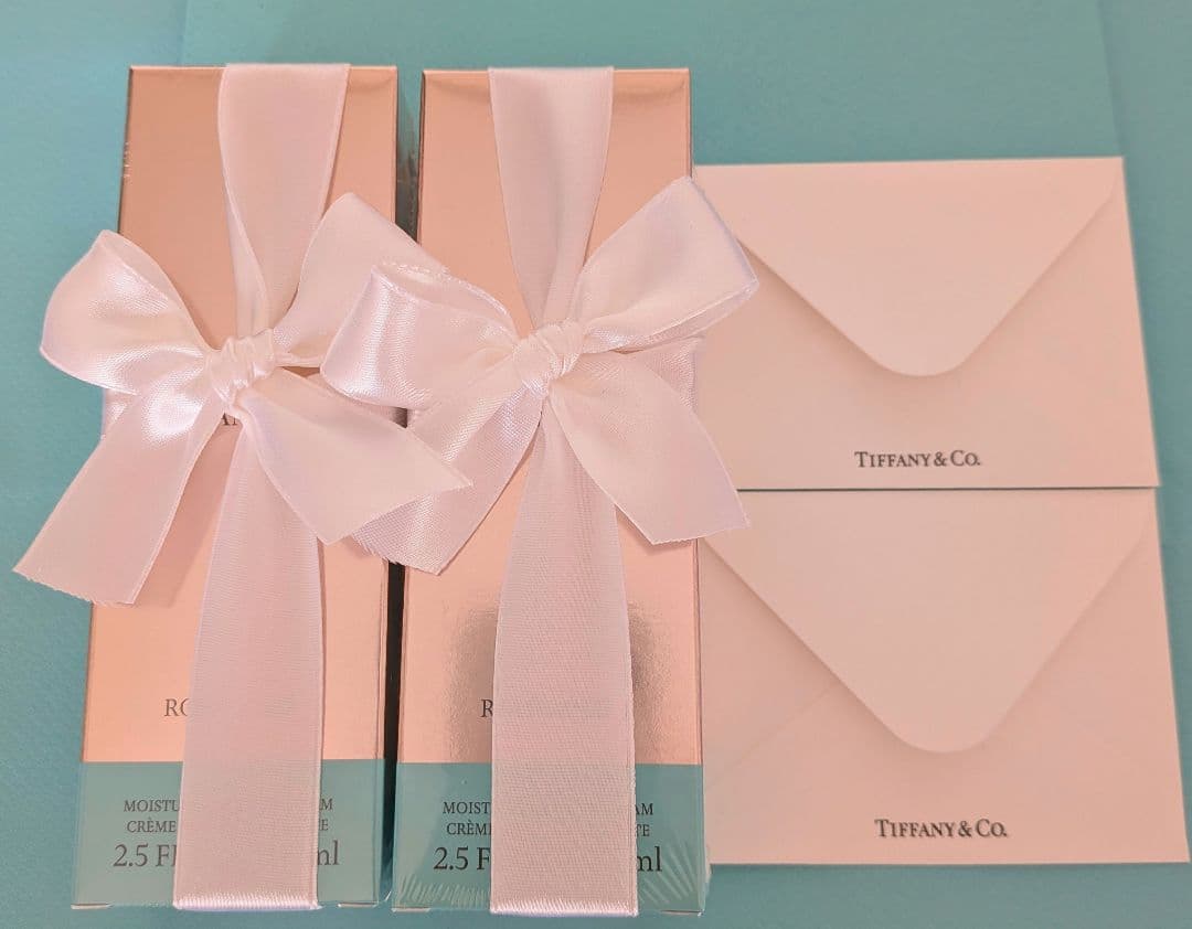 新品未開封ティファニーローズゴールドモイスチャライジングハンドクリーム2点