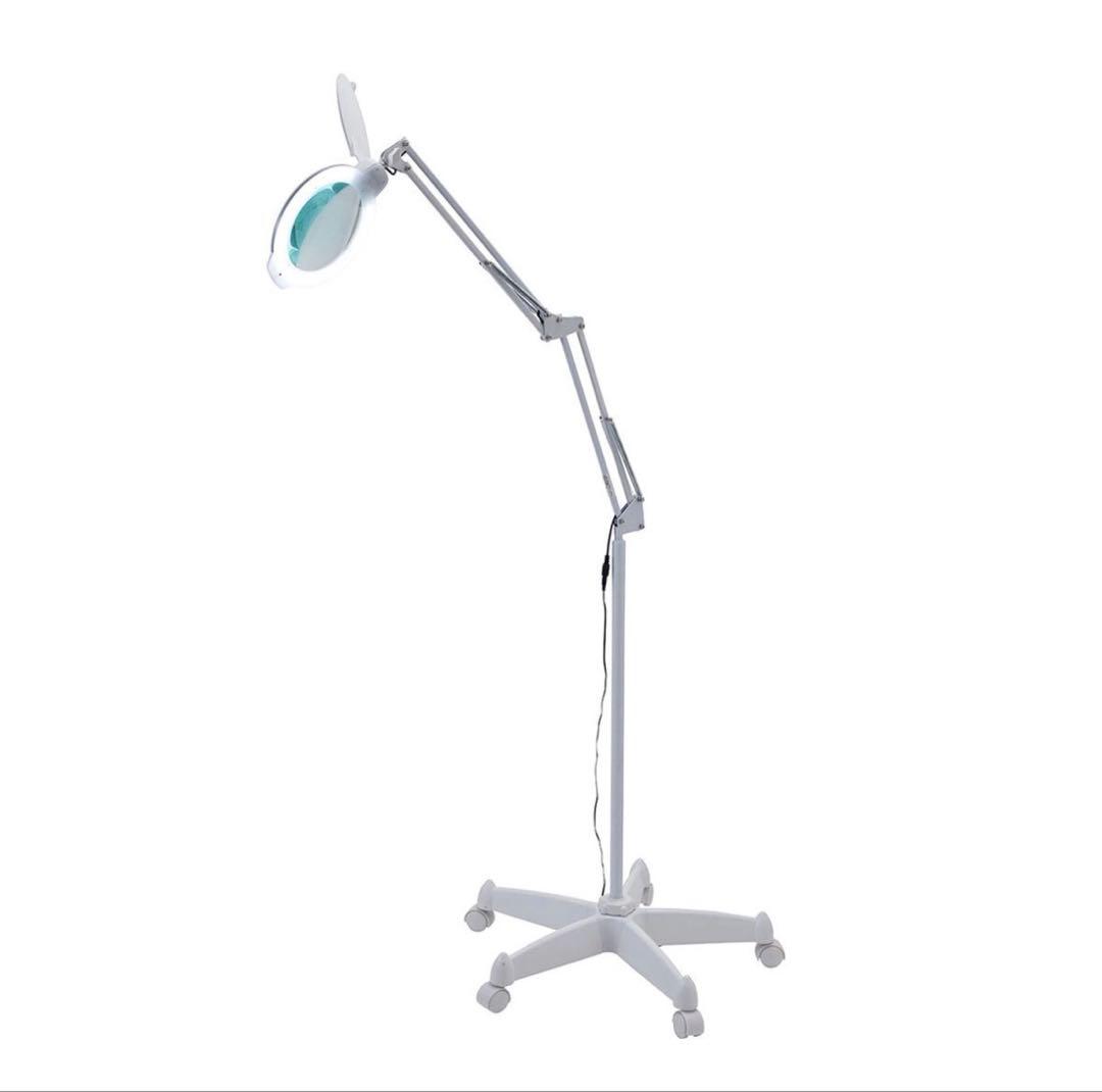 スタンド式拡大鏡 LEDライト付き